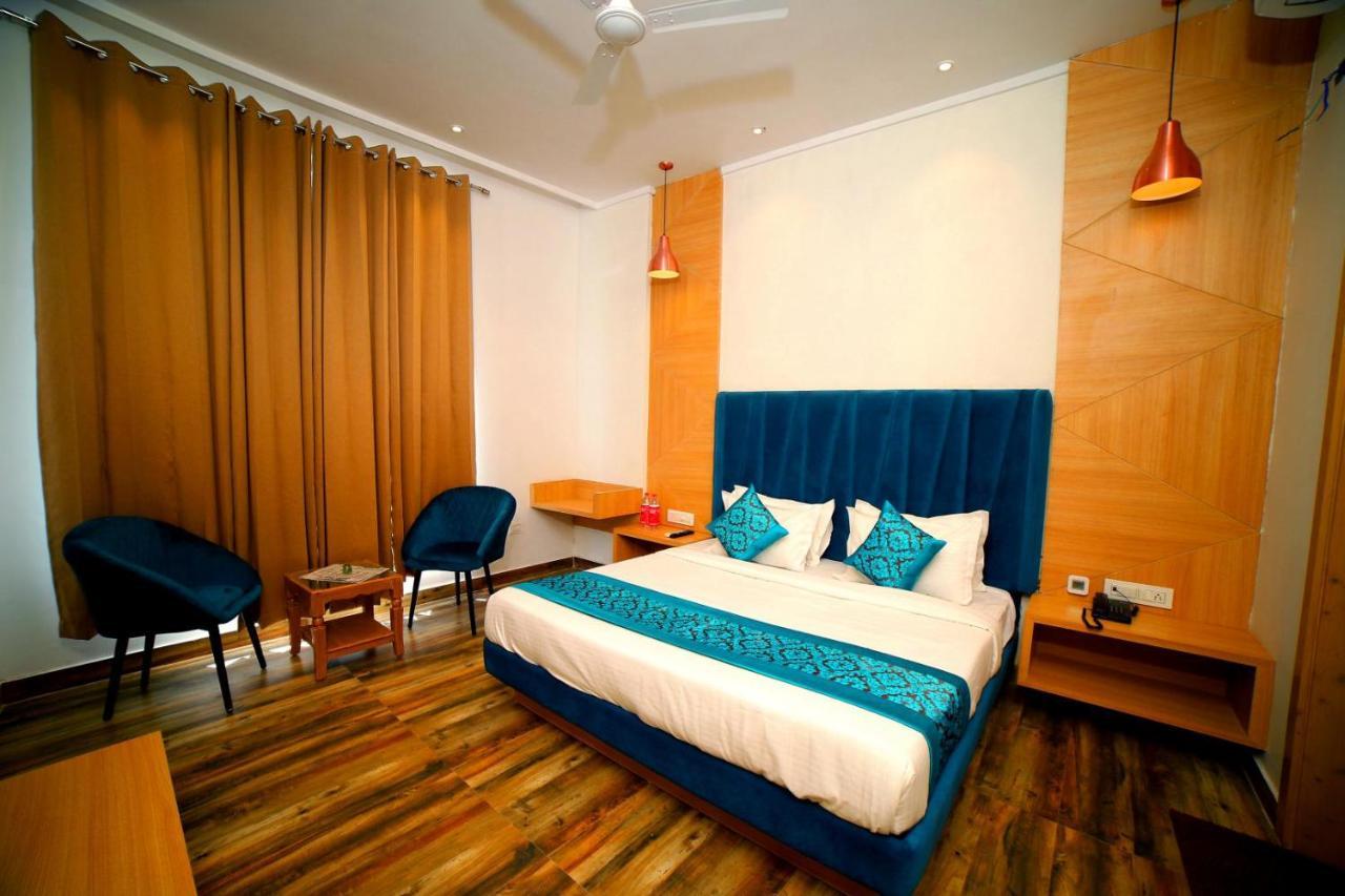 Hotel Diamond View Амритсар Экстерьер фото